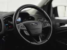 Ford Kuga T EcoBoost Titanium Edition 