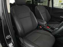 Ford Kuga T EcoBoost Titanium Edition 