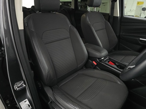 1.5T EcoBoost Titanium Edition SUV 5dr Petrol Manual Euro 6 (s/s) (150 ps)