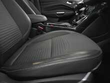 Ford Kuga T EcoBoost Titanium Edition 