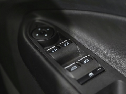 1.5T EcoBoost Titanium Edition SUV 5dr Petrol Manual Euro 6 (s/s) (150 ps)