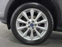 Ford Kuga T EcoBoost Titanium Edition 