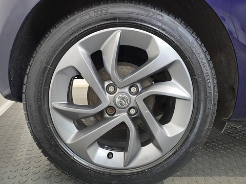 1.2 16v JAM Hatchback 3dr Petrol Manual Euro 5 (70 ps)