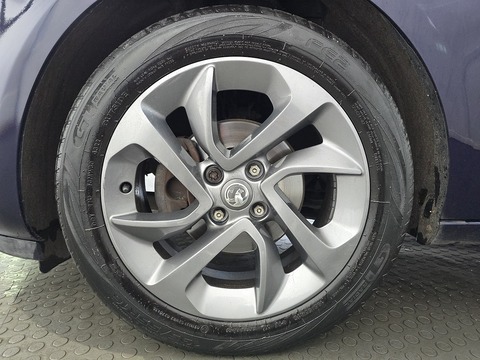 1.2 16v JAM Hatchback 3dr Petrol Manual Euro 5 (70 ps)