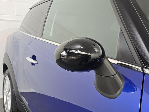 1.6 Cooper SUV 3dr Petrol Manual Euro 5 (s/s) (122 ps)