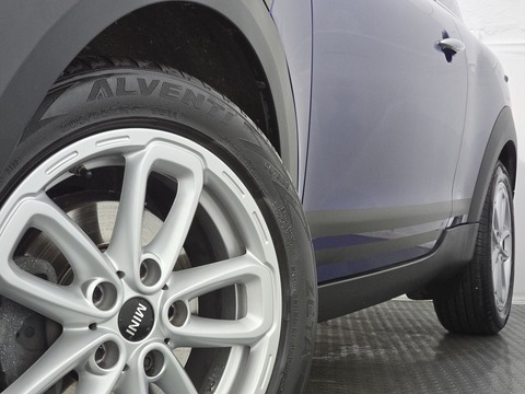 1.6 Cooper SUV 3dr Petrol Manual Euro 5 (s/s) (122 ps)