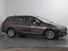 Vauxhall Astra i Turbo Tech Line Nav 