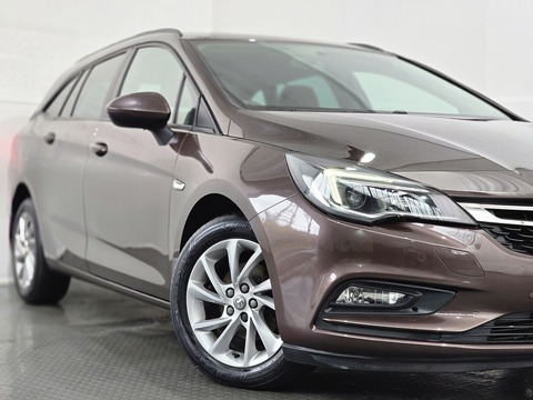 1.4i Turbo Tech Line Nav Sports Tourer 5dr Petrol Manual Euro 6 (125 ps)