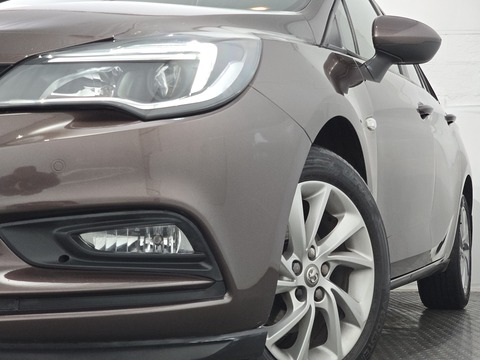 1.4i Turbo Tech Line Nav Sports Tourer 5dr Petrol Manual Euro 6 (125 ps)