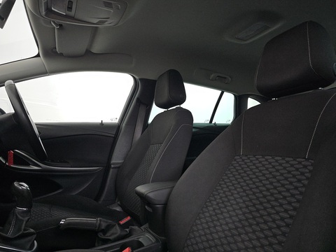 1.4i Turbo Tech Line Nav Sports Tourer 5dr Petrol Manual Euro 6 (125 ps)