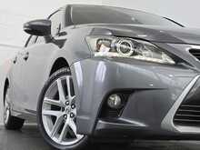 Lexus CT 200h Advance 