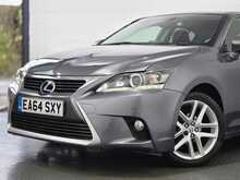 Lexus CT 200h Advance 