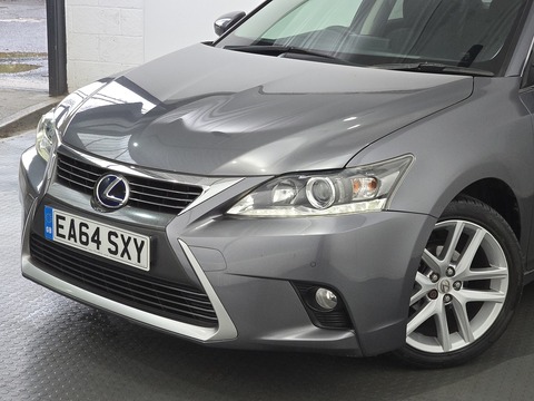1.8 200h Advance Hatchback 5dr Petrol Hybrid CVT Euro 6 (s/s) (136 ps)