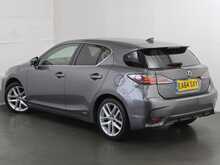 Lexus CT 200h Advance 