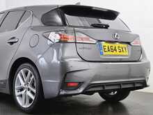 Lexus CT 200h Advance 
