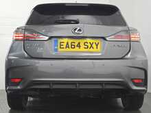 Lexus CT 200h Advance 