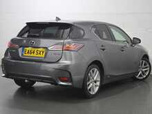 Lexus CT 200h Advance 