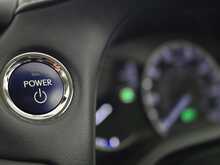 Lexus CT 200h Advance 