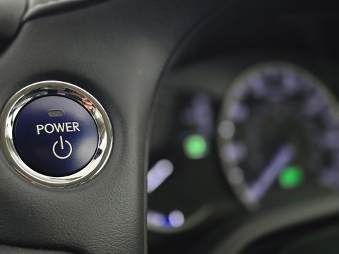 1.8 200h Advance Hatchback 5dr Petrol Hybrid CVT Euro 6 (s/s) (136 ps)