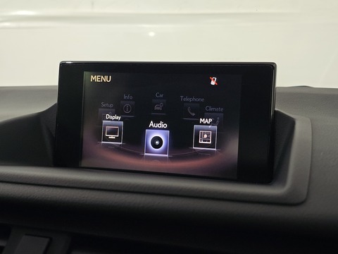 1.8 200h Advance Hatchback 5dr Petrol Hybrid CVT Euro 6 (s/s) (136 ps)