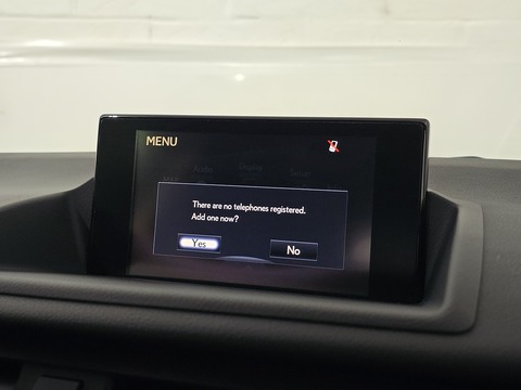 1.8 200h Advance Hatchback 5dr Petrol Hybrid CVT Euro 6 (s/s) (136 ps)