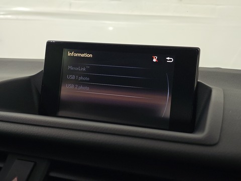 1.8 200h Advance Hatchback 5dr Petrol Hybrid CVT Euro 6 (s/s) (136 ps)