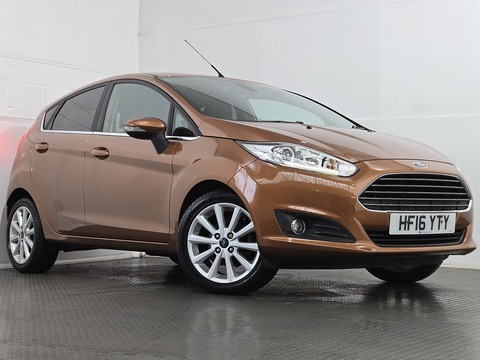 1.0T EcoBoost Titanium Hatchback 5dr Petrol Manual Euro 6 (s/s) (125 ps)