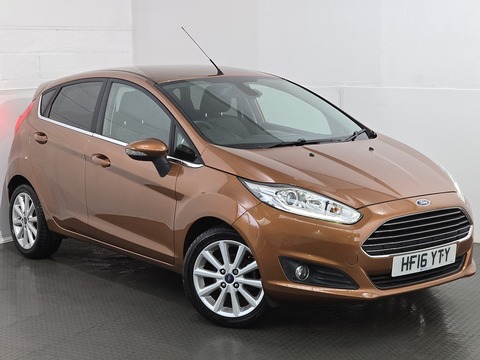 1.0T EcoBoost Titanium Hatchback 5dr Petrol Manual Euro 6 (s/s) (125 ps)