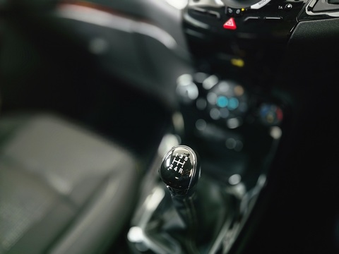 1.0T EcoBoost Titanium Hatchback 5dr Petrol Manual Euro 6 (s/s) (125 ps)