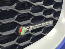 Jaguar E-PACE D240 R-Dynamic HSE 