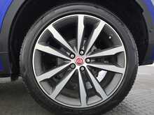 Jaguar E-PACE D240 R-Dynamic HSE 