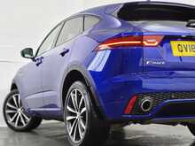Jaguar E-PACE D240 R-Dynamic HSE 