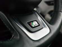 Jaguar E-PACE D240 R-Dynamic HSE 