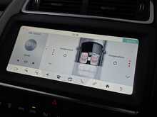 Jaguar E-PACE D240 R-Dynamic HSE 
