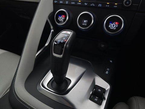 2.0 D240 R-Dynamic HSE SUV 5dr Diesel Auto AWD Euro 6 (s/s) (240 ps)