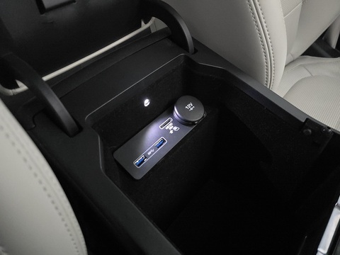 2.0 D240 R-Dynamic HSE SUV 5dr Diesel Auto AWD Euro 6 (s/s) (240 ps)