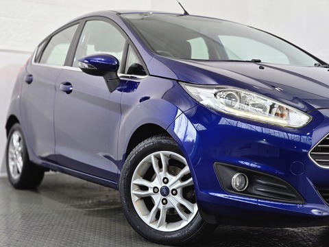 1.0T EcoBoost Zetec Hatchback 5dr Petrol Manual Euro 6 (s/s) (100 ps)