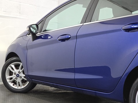 1.0T EcoBoost Zetec Hatchback 5dr Petrol Manual Euro 6 (s/s) (100 ps)