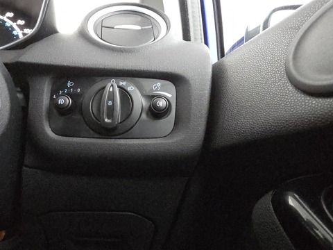 1.0T EcoBoost Zetec Hatchback 5dr Petrol Manual Euro 6 (s/s) (100 ps)