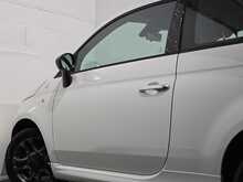 Fiat 500 MHEV Hey Google 