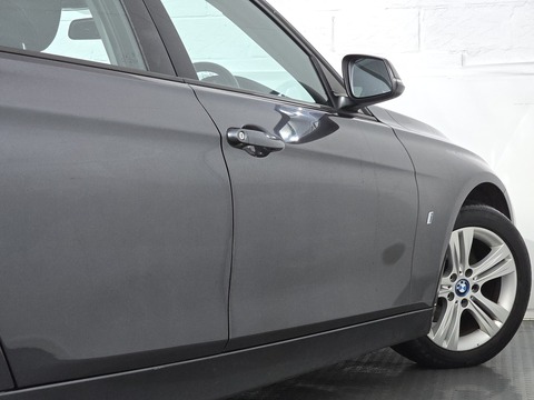 2.0 330e 7.6kWh Sport Saloon 4dr Petrol Plug-in Hybrid Auto Euro 6 (s/s) (252 ps)