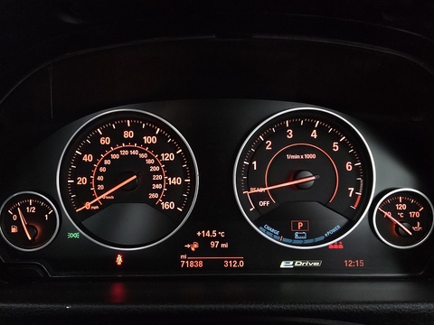 2.0 330e 7.6kWh Sport Saloon 4dr Petrol Plug-in Hybrid Auto Euro 6 (s/s) (252 ps)