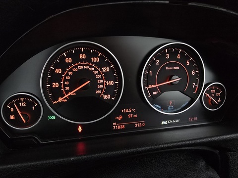 2.0 330e 7.6kWh Sport Saloon 4dr Petrol Plug-in Hybrid Auto Euro 6 (s/s) (252 ps)