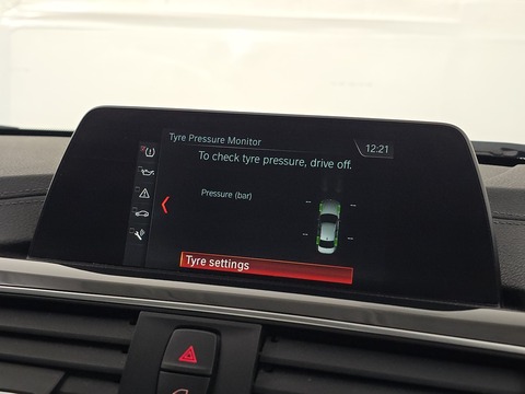 2.0 330e 7.6kWh Sport Saloon 4dr Petrol Plug-in Hybrid Auto Euro 6 (s/s) (252 ps)