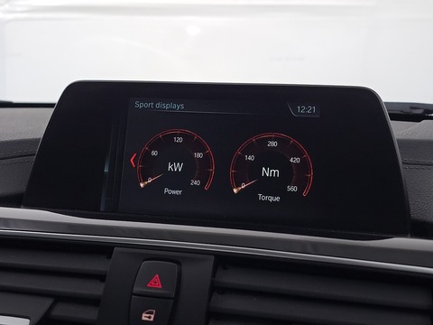 2.0 330e 7.6kWh Sport Saloon 4dr Petrol Plug-in Hybrid Auto Euro 6 (s/s) (252 ps)