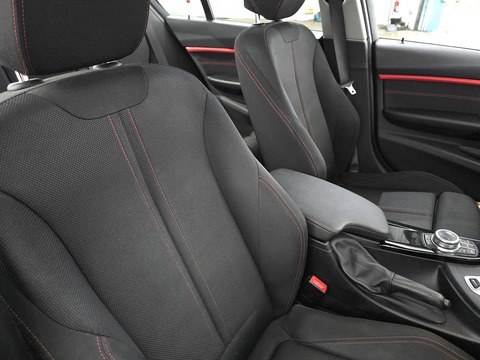 2.0 330e 7.6kWh Sport Saloon 4dr Petrol Plug-in Hybrid Auto Euro 6 (s/s) (252 ps)