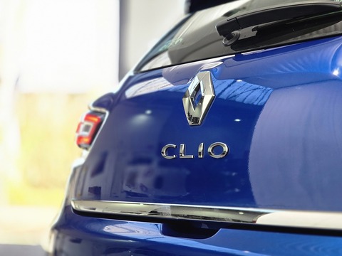 Clio Dynamique S Nav Hatchback 0.9 Manual Petrol