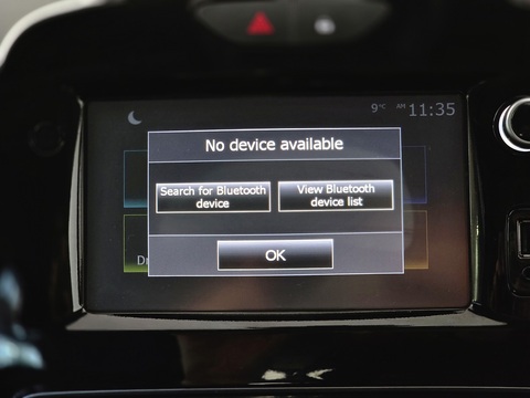 Clio Dynamique S Nav Hatchback 0.9 Manual Petrol