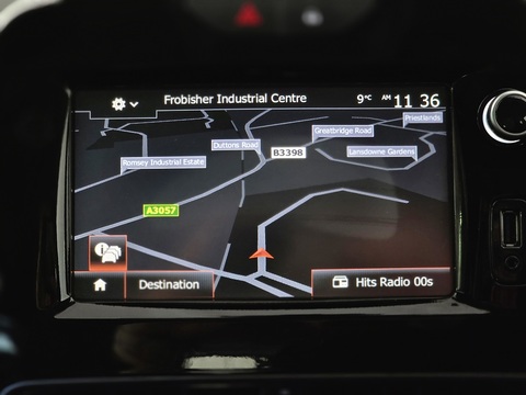 Clio Dynamique S Nav Hatchback 0.9 Manual Petrol