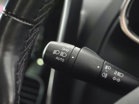 Clio Dynamique S Nav Hatchback 0.9 Manual Petrol